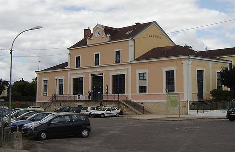 gare-de-tonnerre3.jpg